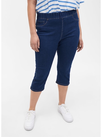 Zizzi Slimfit Jeans in Blauw: voorkant