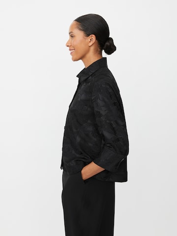 Veste mi-saison 'MaIdakaia' Masai en noir