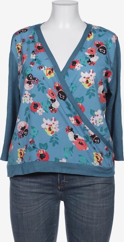 Yumi Sweater & Cardigan in XL in Blue: front