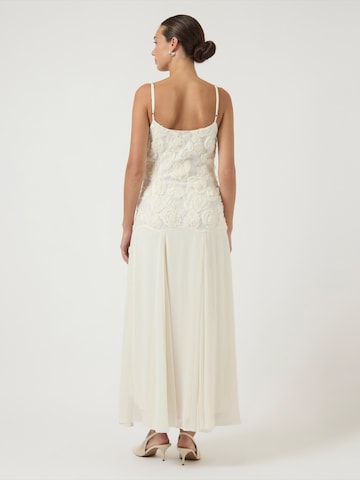 Abito 'YASFEODORA' di YAS in beige