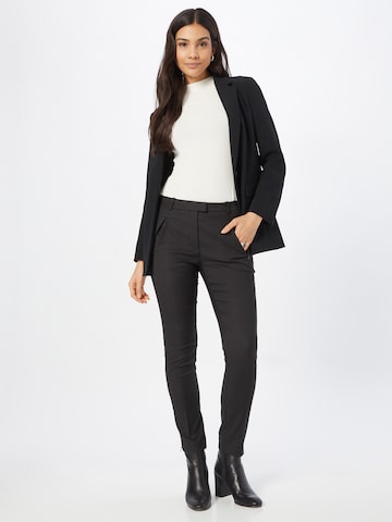 Coupe slim Pantalon à plis 'Anaita' BOSS Black en noir