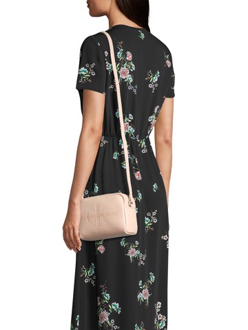 Calvin Klein JeansTorba preko ramena - roza boja