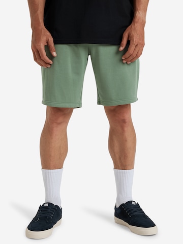 Pantalon 'Arch 19' BILLABONG en vert : devant