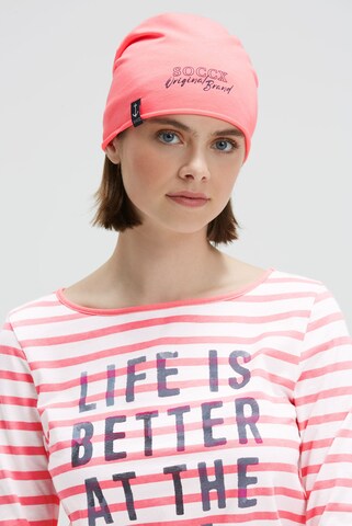 Soccx Beanie in Pink: front