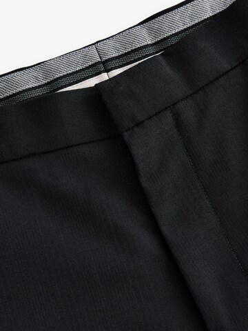 Next Slimfit Pantalon 'Signature' in Zwart
