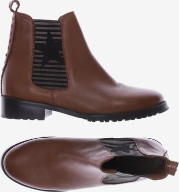 Crickit Dress Boots in 40 in Brown: front