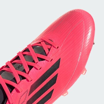 Chaussure de foot 'F50 Pro' ADIDAS PERFORMANCE en rose