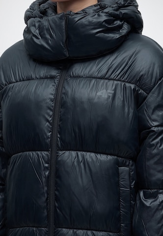 Veste de sport 4F en noir