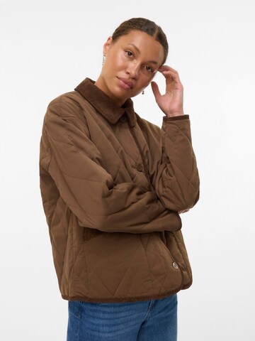 Giacca di mezza stagione di VERO MODA in marrone: frontale
