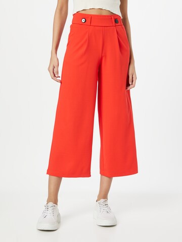 JDY Wide leg Pleat-Front Pants 'Geggo' in Red: front