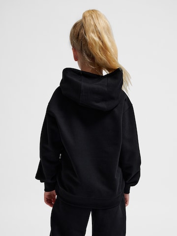 Hummel Sweatshirt 'Bee' in Black