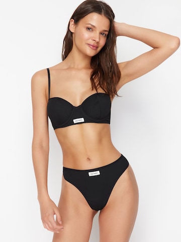 Trendyol - Clásico Conjuntos de ropa interior en negro: frente