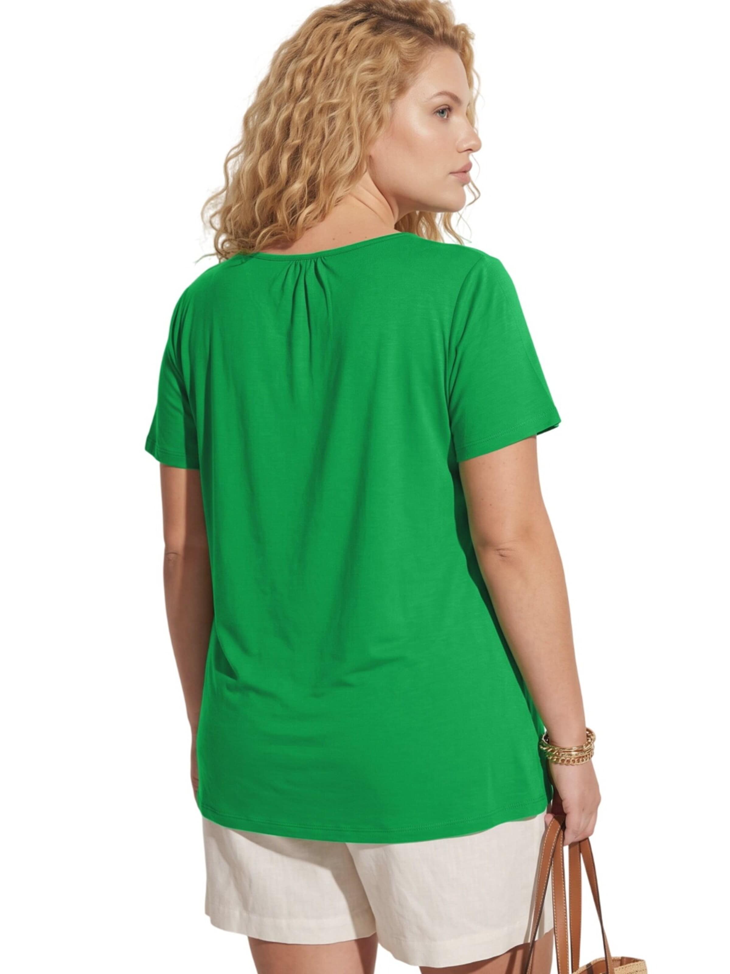 Shape Of You Blouse in Green