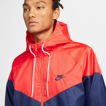 Nike Sportswear Tussenjas 'Heritage Essentials' in Blauw