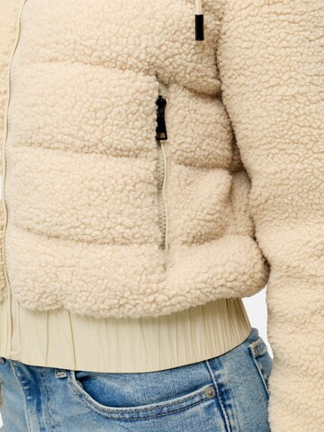 Tazzio Übergangsjacke 'F804' in Beige