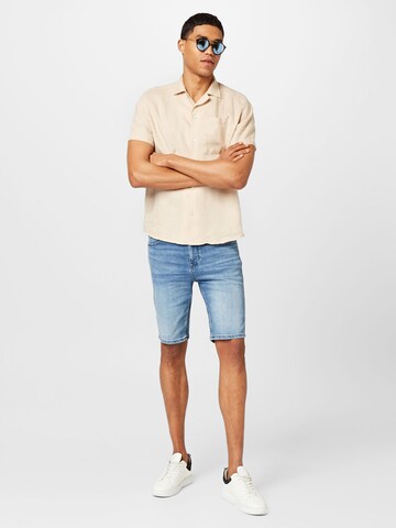 BOSS Slimfit Shorts 'Delaware' in Blau