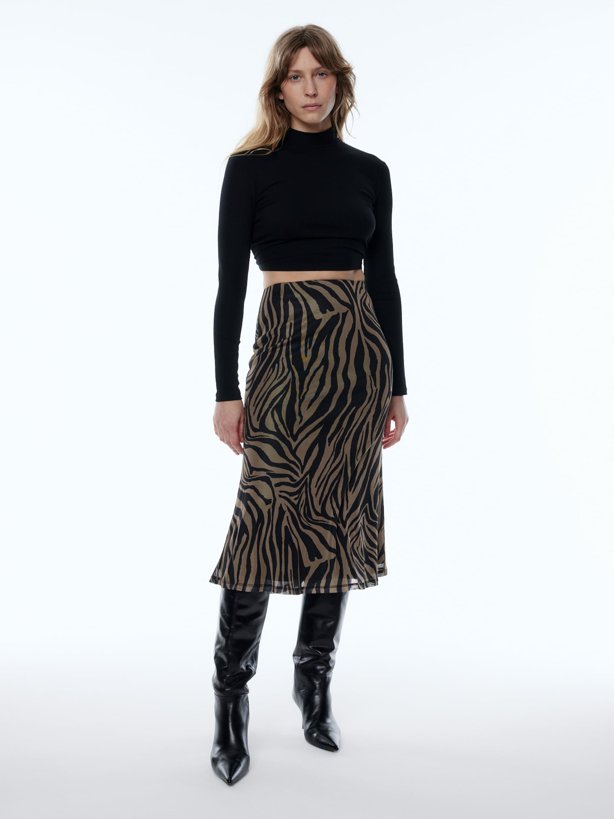 EDITED Producten Shirt 'Ilka' Zwart