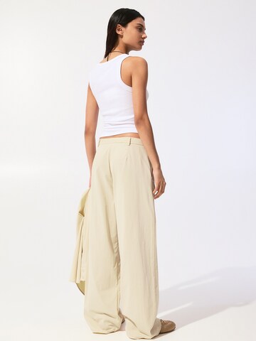 Wide Leg Pantalon Pull&Bear en jaune