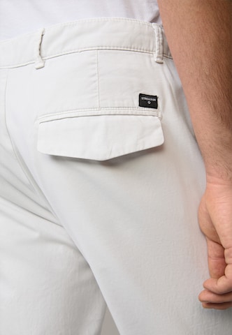 Loosefit Pantalon 'Luc' STRELLSON en blanc