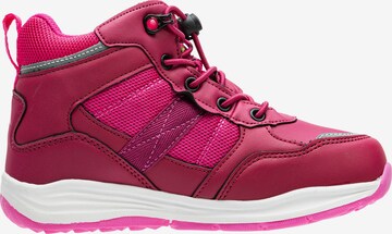 Mols Boots 'Kayun Jr.' in Pink