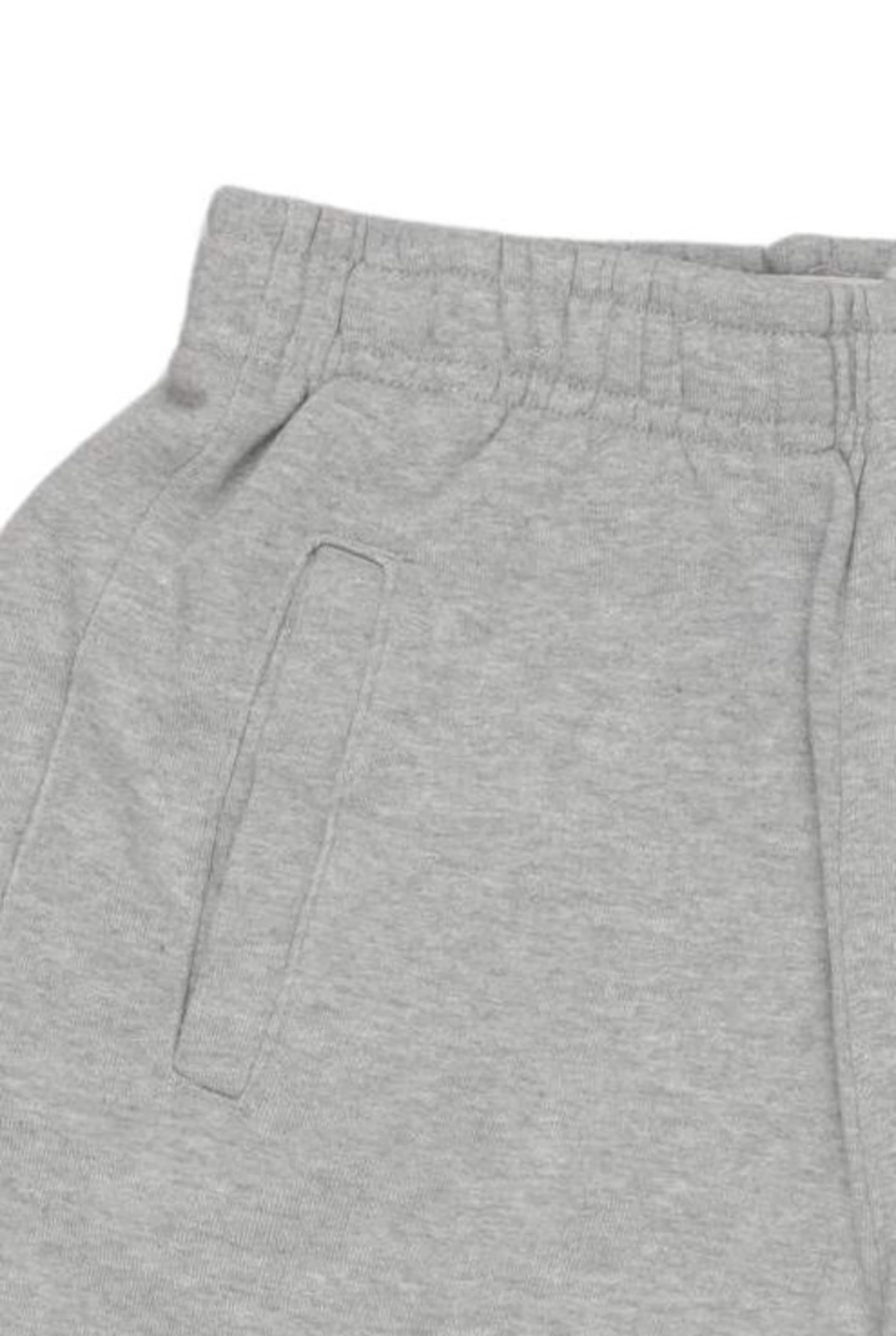 Pull&Bear Shorts 31-32 in Grau