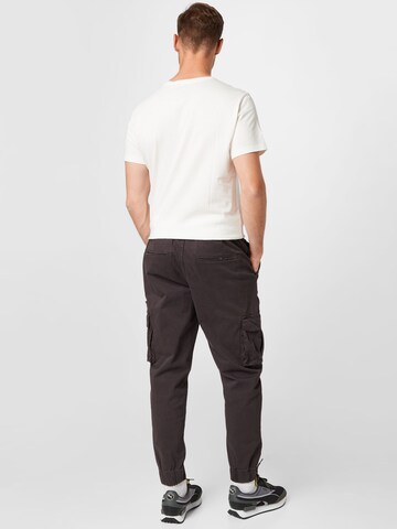 Redefined Rebel Tapered Hose 'Josiah' in Schwarz