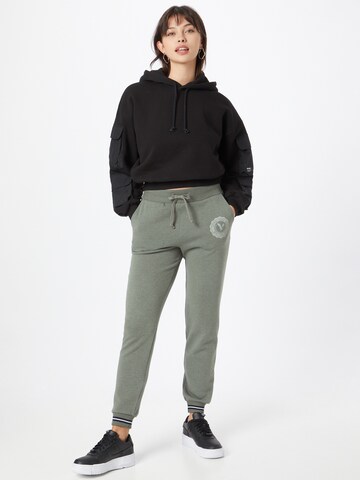 American Eagle Tapered Pants in Green