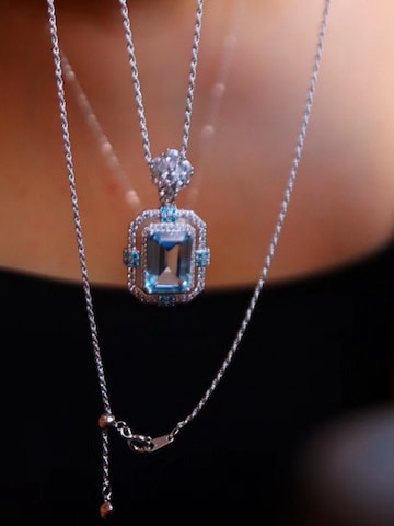 Collana di LanLivia in blu