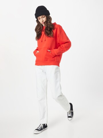 Monki - Sweatshirt em vermelho