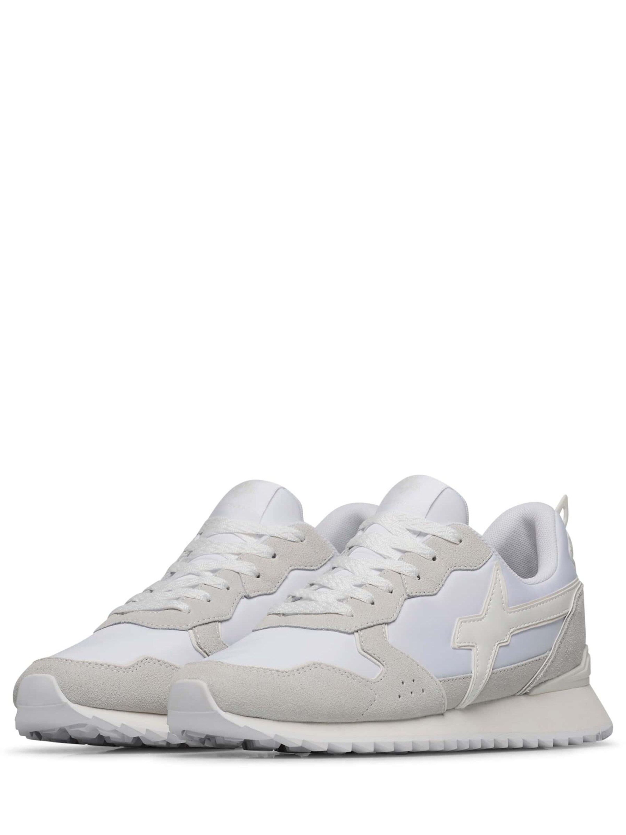 W6YZ Platform trainers 'JET-M.' in White