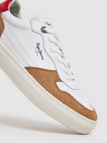 Pepe Jeans Sneakers low 'CAMDEN STREET M' i hvit