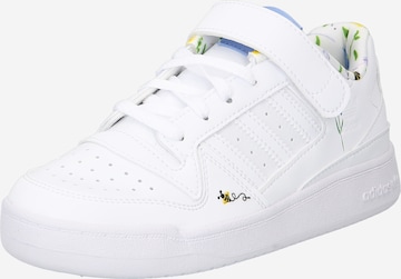 Baskets 'Forum Low' ADIDAS ORIGINALS en blanc : devant