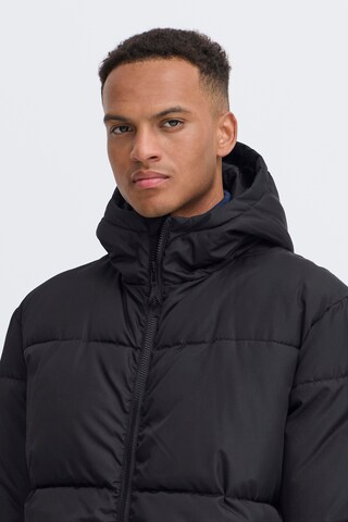 BLEND - Casaco de inverno em preto
