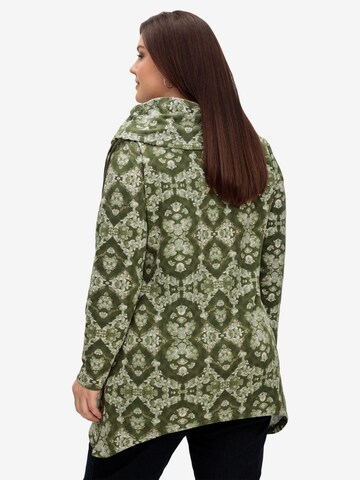 SHEEGO Sweatshirt in Green