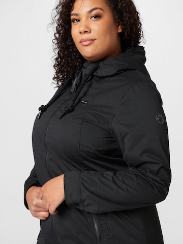 Veste mi-saison 'Zuzka' Ragwear Plus en noir