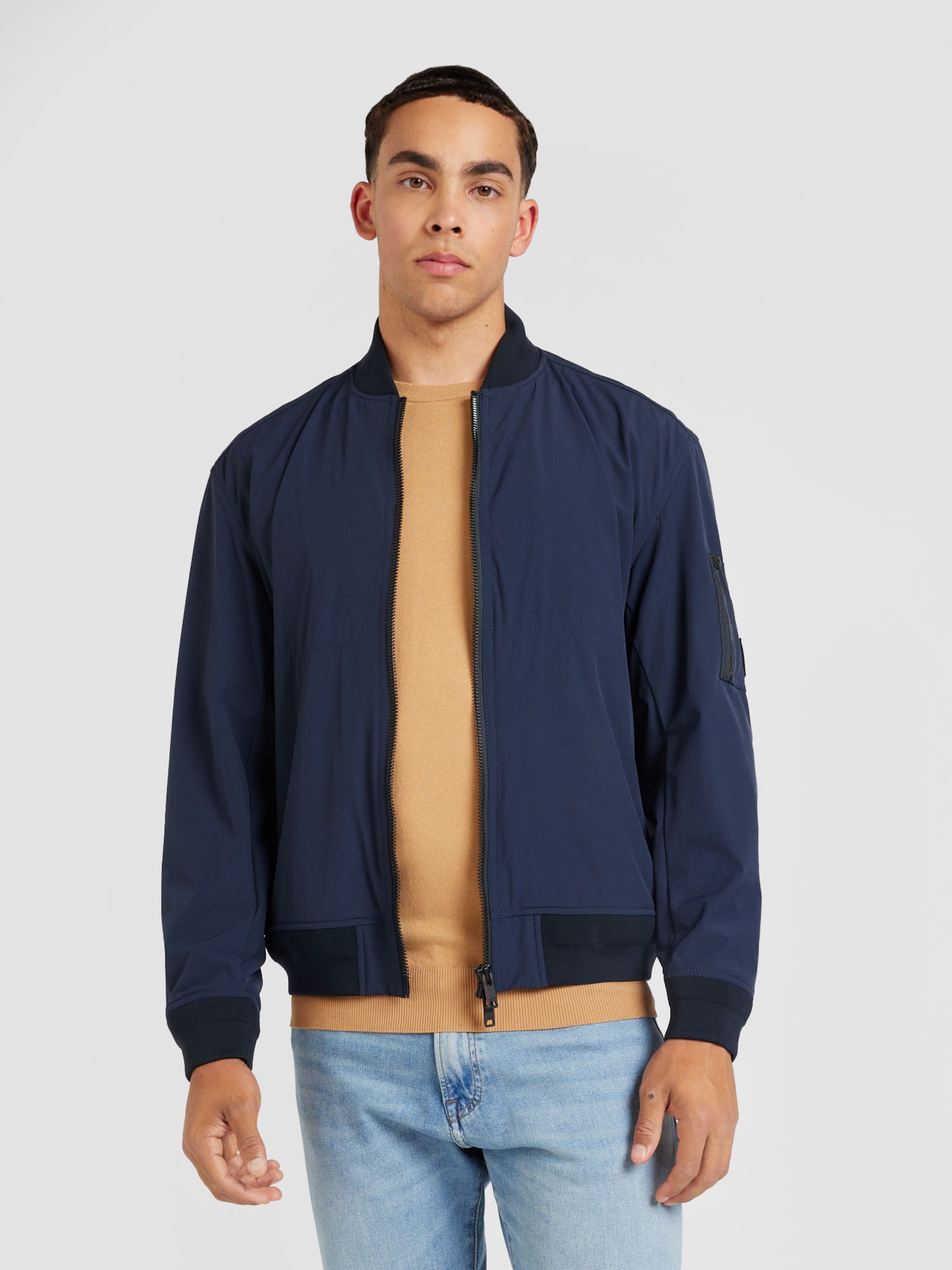 Compra abbigliamento online deals