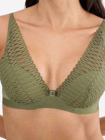 TRIUMPH Triangel BH 'Aura Spotlight' in Groen