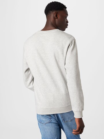 WEEKDAY Sweatshirt in Grau