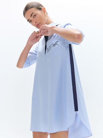 Robe-chemise Lola Casademunt en bleu : devant