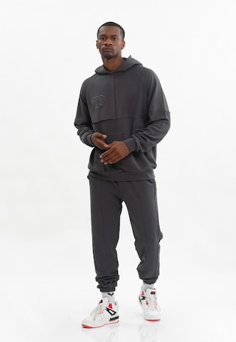 Tom Barron Sports Suit in Grey: front