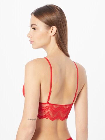 BeckSöndergaard - Triangular Soutien 'Zoe' em vermelho