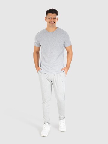 Smilodox T-Shirt 'Karry' in Grau