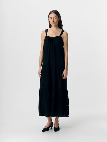Robe OBJECT en noir