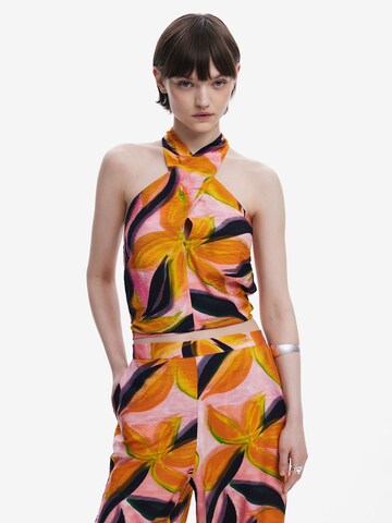 Top di Desigual in arancione: frontale