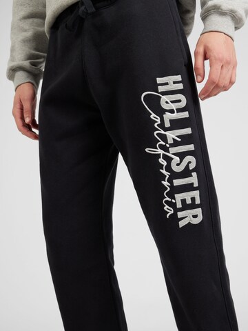 HOLLISTER Zwężany krój Spodnie w kolorze czarny