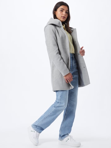 Manteau mi-saison 'Newsedona' ONLY en gris