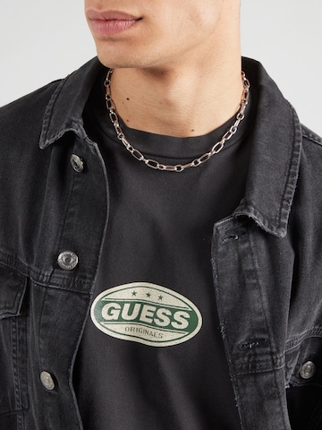 GUESS Originals Футболка 'GO STRIKER' в Черный