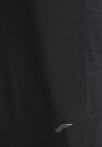 FAYN SPORTS Performance Shirt in Black