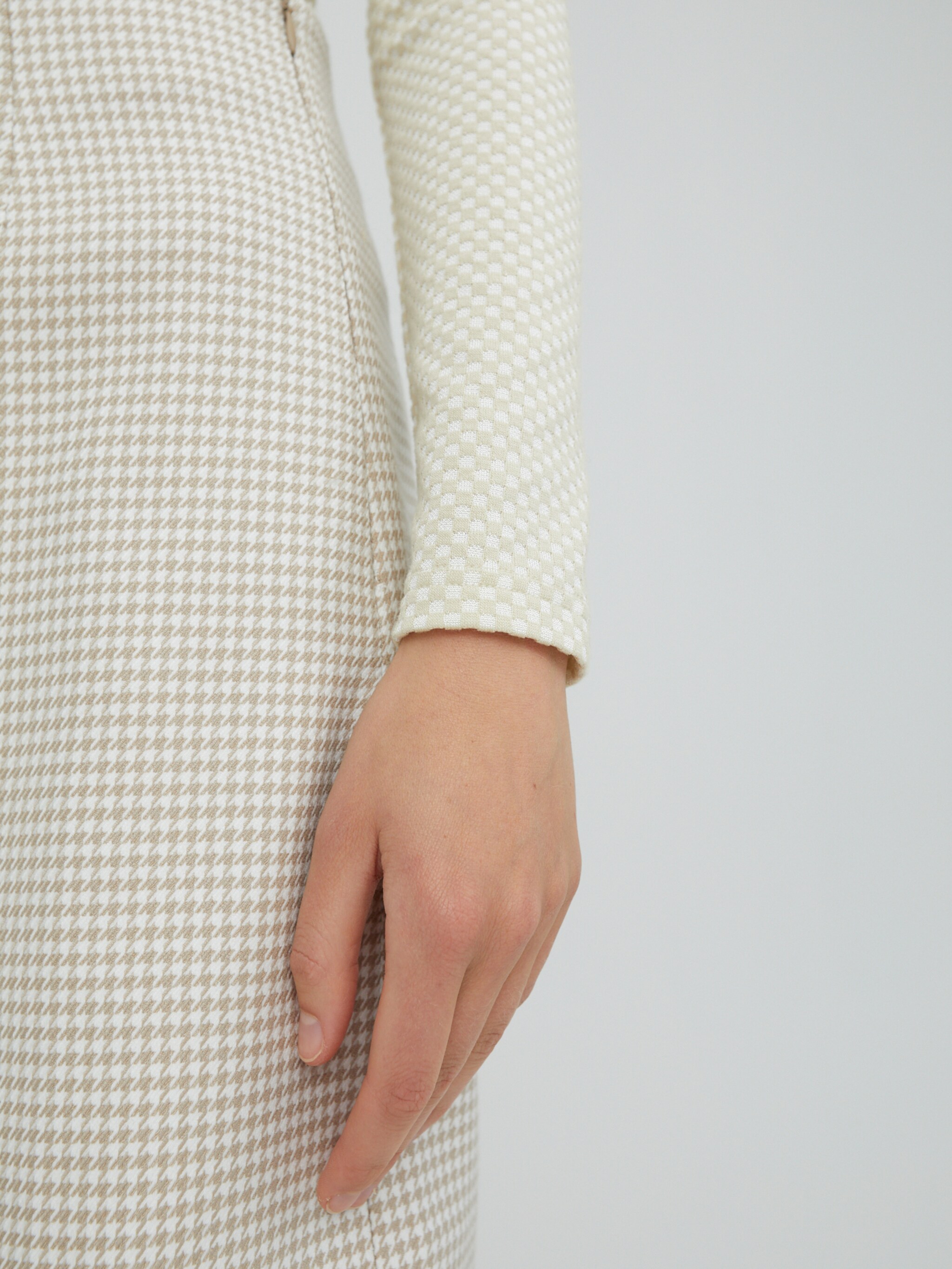 EDITED Produkte Shirt 'Angeni' beige