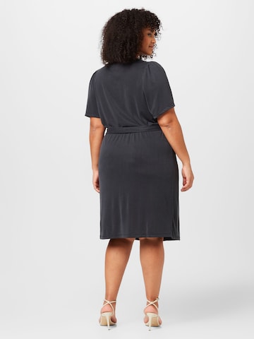 Selected Femme Curve - Vestido 'LENIA' em preto